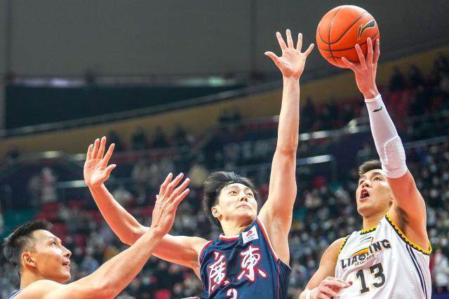 昔日短板如今已完成升级 辽宁强势CBA无人可挡？