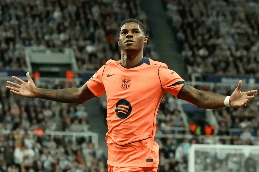 开云APP-马卡：拉什福德买断选项6月到期，巴萨希望降价并分3期付款